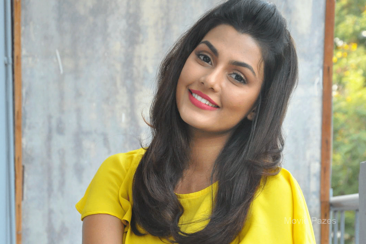 Anisha Ambrose at Fashion Designer Interview